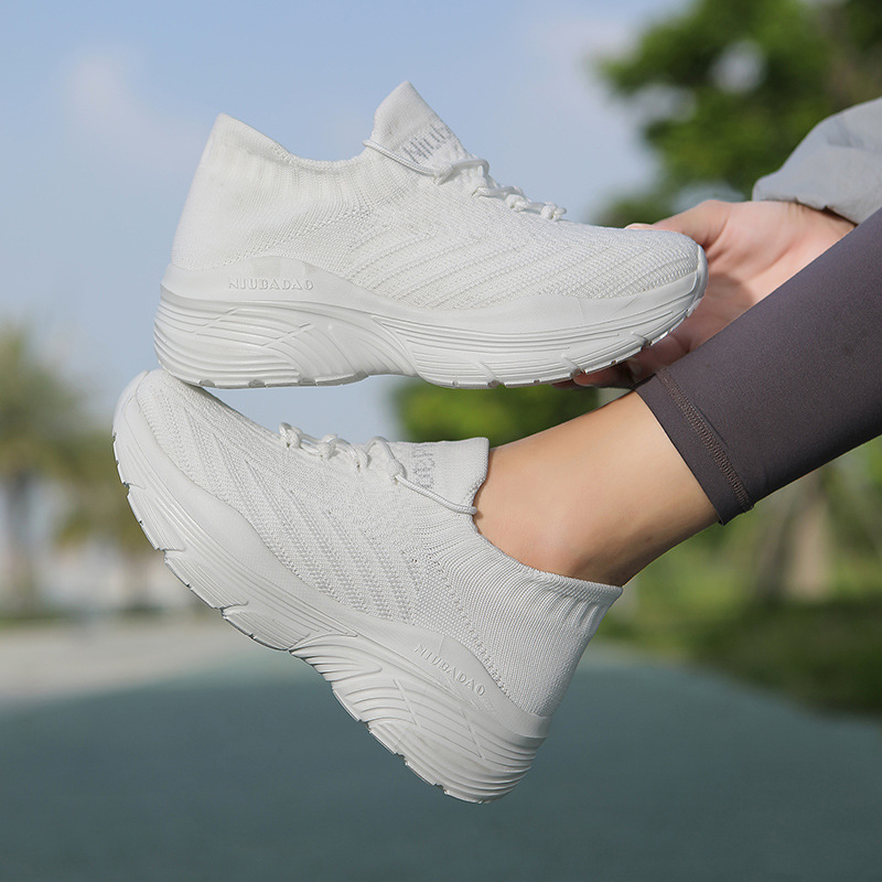 Niu Ba Dao Autumn Not Tired Foot Shoes Fitness Tracing Men's and Women's Same Parent-Child Running Square Dancing Shoes 235510