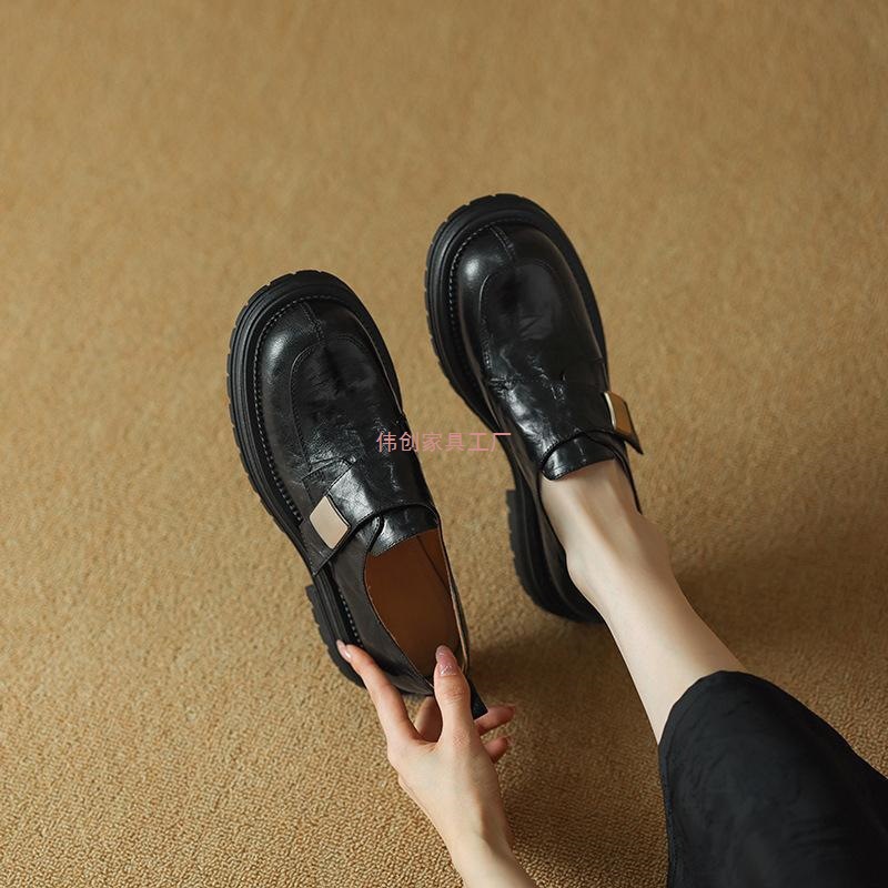 Sheepskin Version ~ 2025 New Retro British Round-Toe Thick-Soled Loafers Hand-Grained Sheepskin Slip-On Shoes for Women