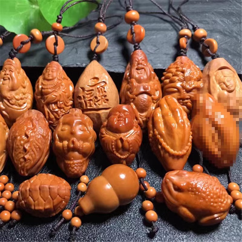Olive Kernel Single Carving Small Pendant Pudu Guanyin God of Wealth Collection Old Oil Kernel Single Seed Hanging Ornaments for Men's and Women's Cultural Play
