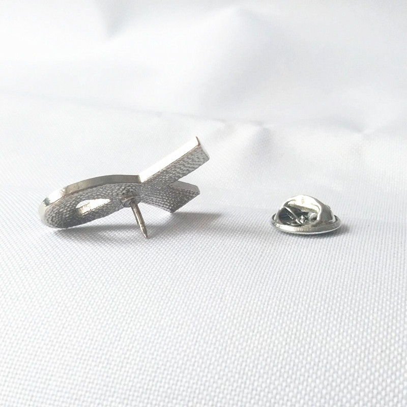 Factory Direct Sales Pink Heart Ribbon Brooch Anti-Breast Gland Cancer Moxa Nourishing Slightly Seal Clothing School Bag Accessories