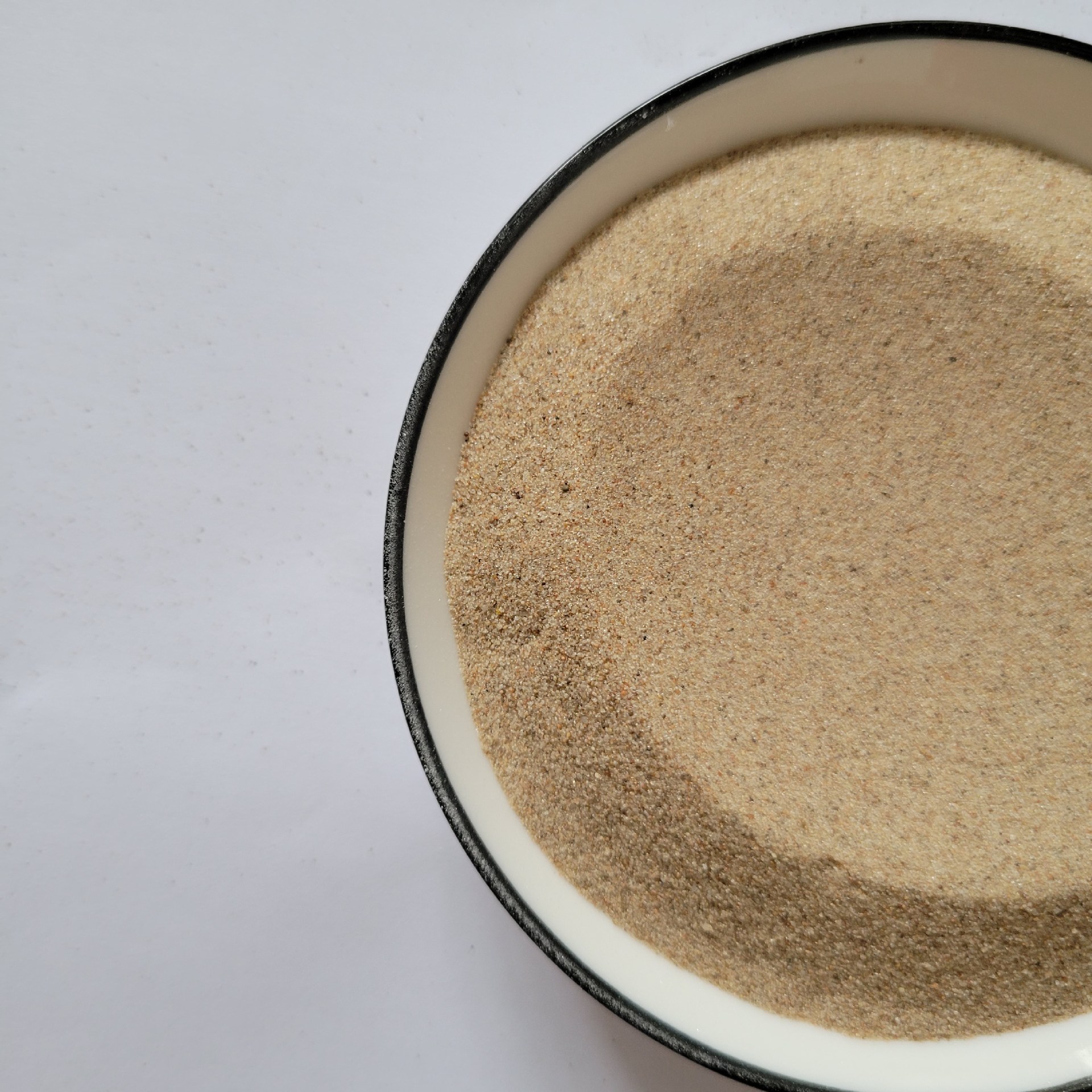 Wholesale Coated Sand Cast Iron Cast Steel Cast Aluminum High Temperature Resistant Oil Field Support Fracturing Sand 70-140 Mesh Resin Coated Sand