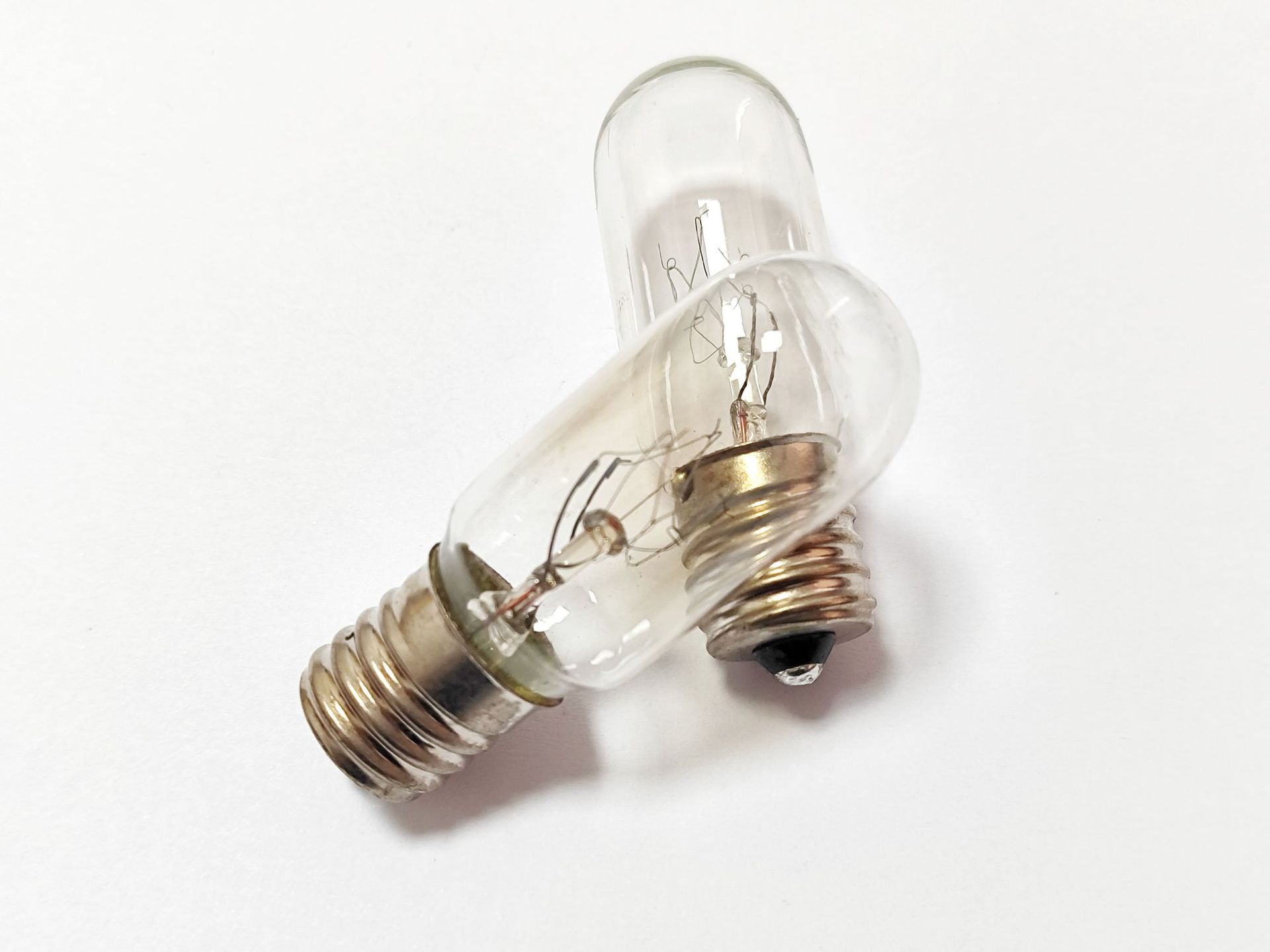 Factory direct T22T20 refrigerator bubble microwave oven E17E14 American small bulb tungsten screw color incandescent lamp