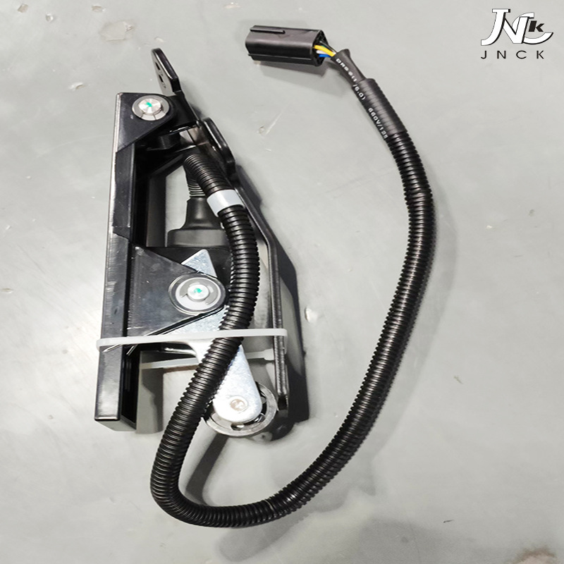 Auto Parts Cross-border Applicable Yuchai Electronic Accelerator Pedal EF2-4B22-FD