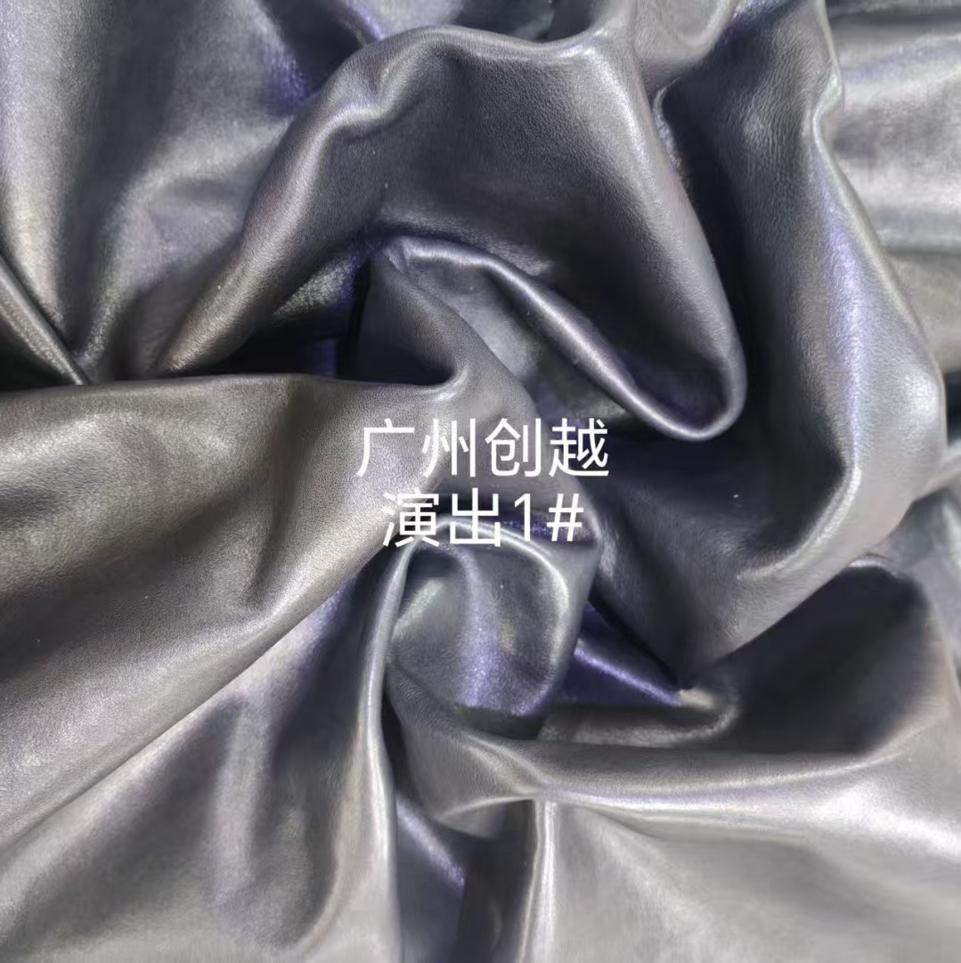 Guangzhou Chuangyue Factory Clearance Price Vegetable Tanned Performance Leather Suitable for Making Key Bags/Belts