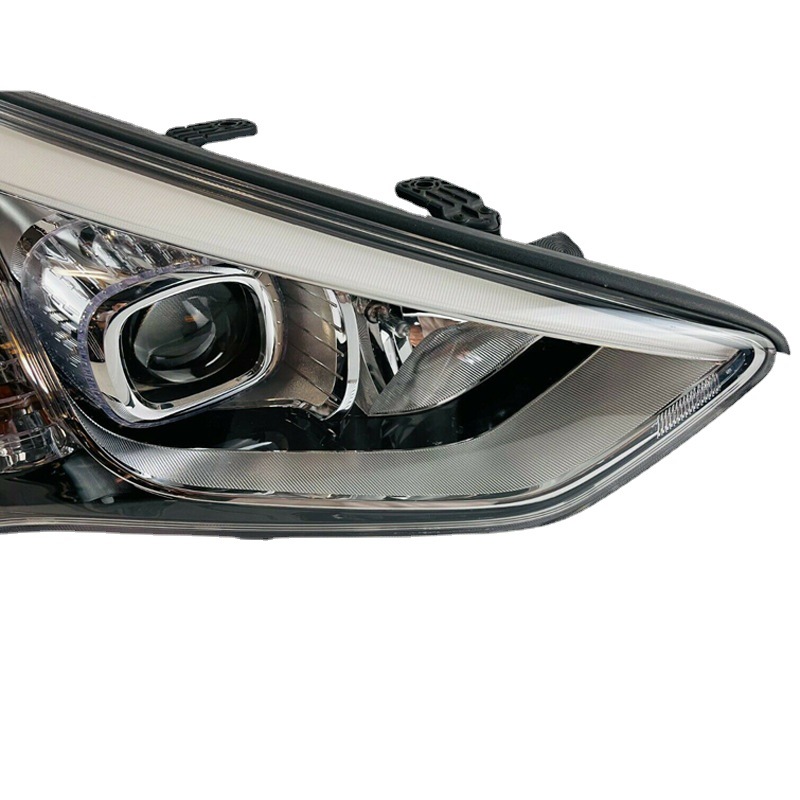 Suitable for 2013-2014-2015-2016 Hyundai Santa Fe Car Xenon Headlights Hyundai