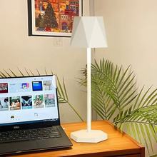 SOURCE Factory Amazon touch charging table lamp table lamp Western restaurant bar headlamp high leg Nordic night light