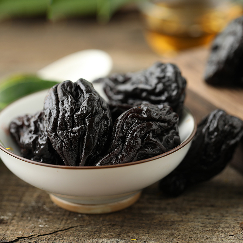 California Large Prune Large Sweet and Sour Prune Dried Fruit Snacks Plum Meat Dried New Year Preserves Whole Box Wholesale
