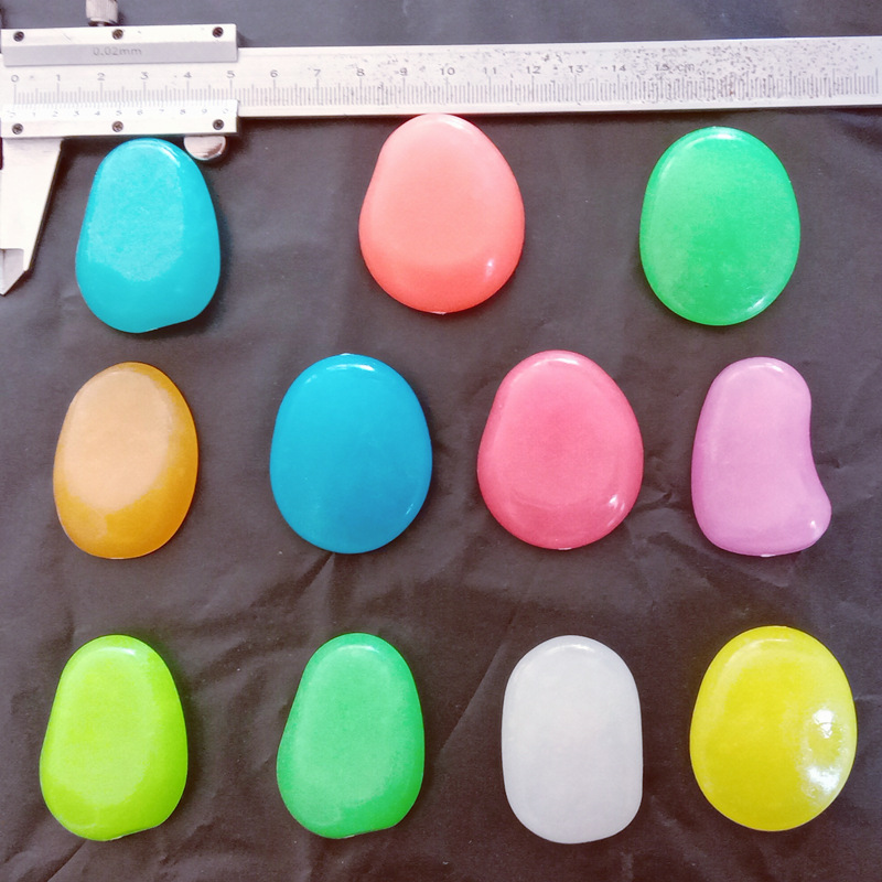 4.5cm large luminous stone garden courtyard paving fish tank aquarium luminous landscaping plastic 15g fluorescent pebbles