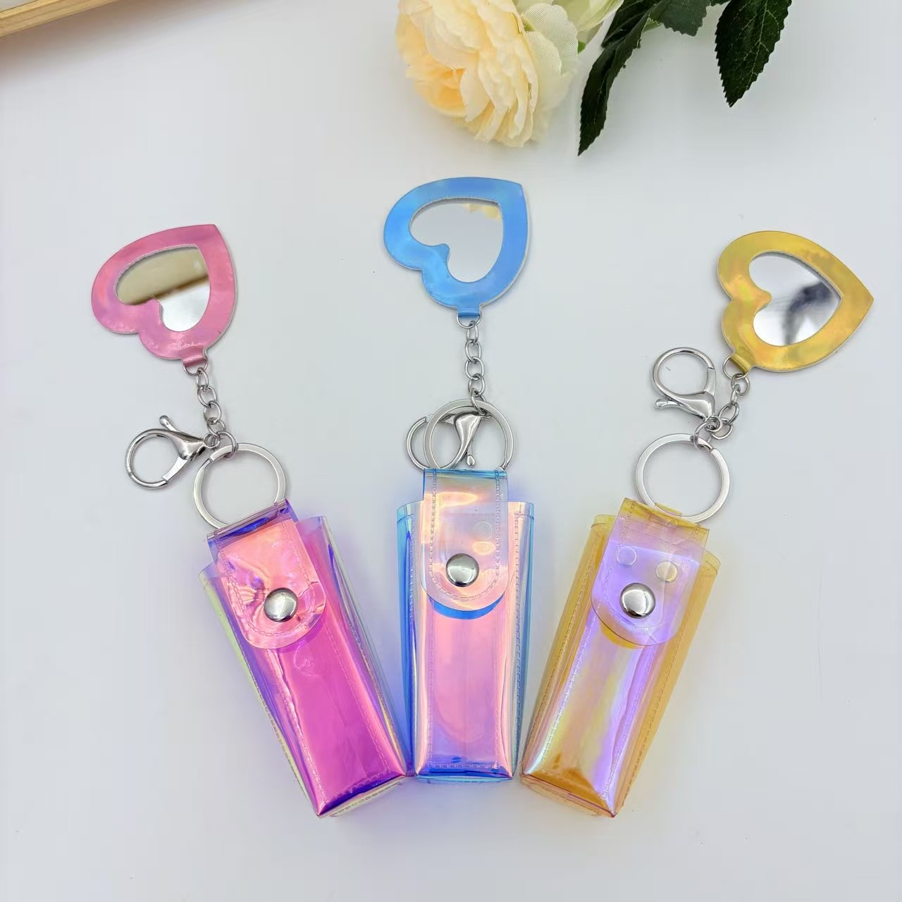 Милый брелок в виде сердечка из ПВХ, сумочка для хранения помады, креативный подвесной аксессуар