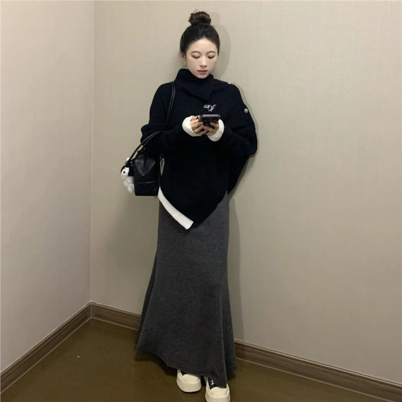 Autumn and Winter Two-Piece Korean High-End Asymmetrical Cape Turtleneck Knitwear for Women + Dark Gray Slimming Look Skirt