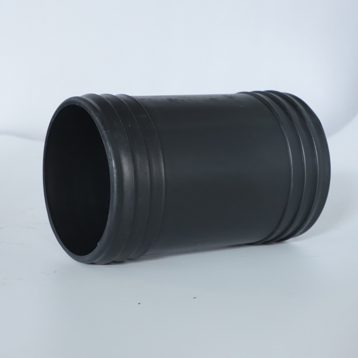 Thickened Anti-Fall Plastic Connector Direct Docking Iron Connector Manufacturer Wholesale