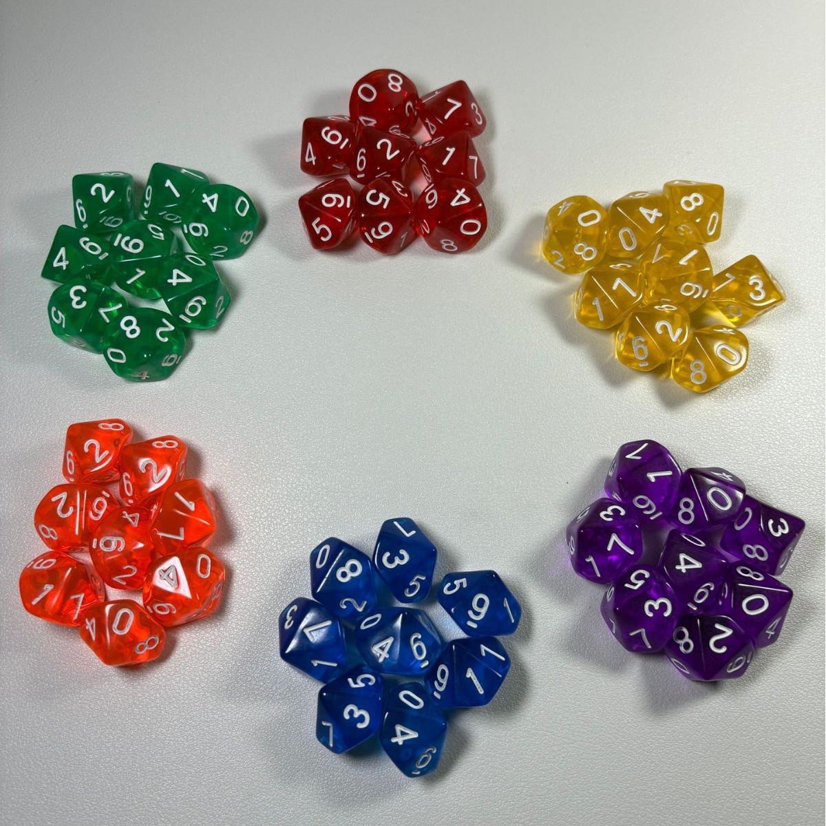 Новые высококачественные 10-гранные высокопрозрачные цветные акриловые кости для настольных ролевых игр, развлечений и учебных принадлежностей