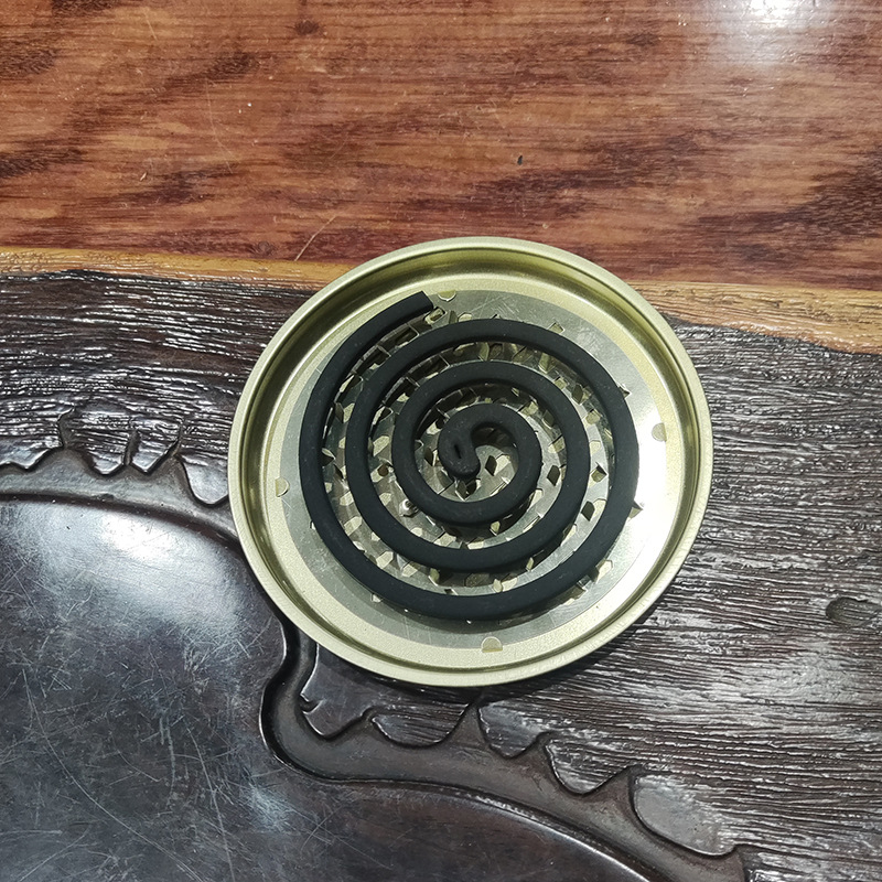 Direct Supply from Manufacturer: Mosquito Coil Holder with Iron Serrated Edge, Safe and In-Stock, Anti-Mosquito, Windproof, with Lid