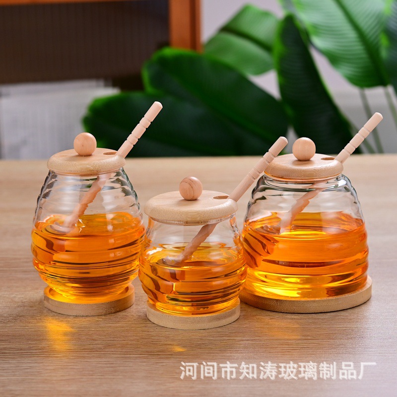 Manufacturer Sells Honeycomb-Shaped Little Bee Glass Honey Jar with Lid Stirring Stick Creative Kitchen Supplies