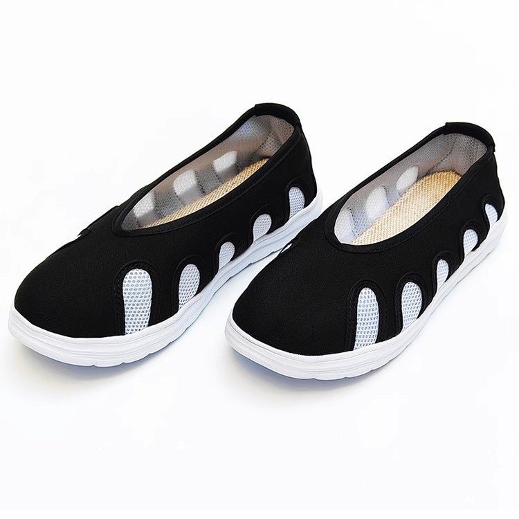 Spring and Summer Taoist Taoist Men's and Women's Black Cloth Mesh Practicing Tai Chi Breathable Non-slip Lightweight Soft-soled Square Shoes