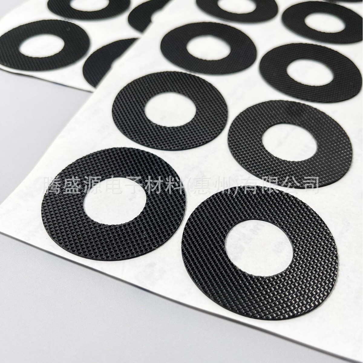 Self-Adhesive Mesh Rubber Gasket Flat Round Thickeneded Wear-Resistant Silicone Anti-Slip Furniture Table and Chair Instrument Anti-Slip Foot Pads