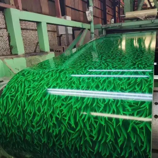 Печатный цветной листовой металл, однослойная гофрированная плита, рулонная гофрированная плита, производитель оцинкованного цветного стального листа белого цвета, многоспецификационное цветное покрытие