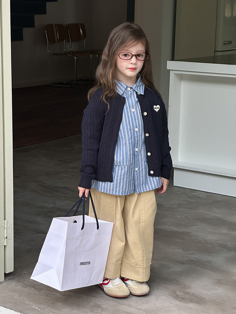 Aimobeibei Children's Clothing for Girls of All Sizes, Korean Style Warm Cable Knit Sweater, Heart Knit Cardigan Jacket