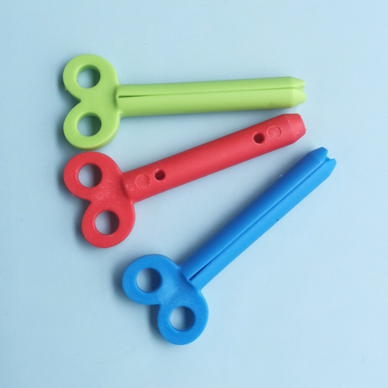 Glue scraper hose toothpaste tube squeezer rotating rod manual nail-free glue squeezer wholesale can order LOGO