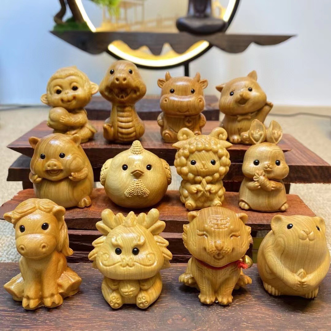 Резные украшения из дерева туи ремесло ручная работа двенадцать знаков зодиака подвеска настольный подарок дерево Укун