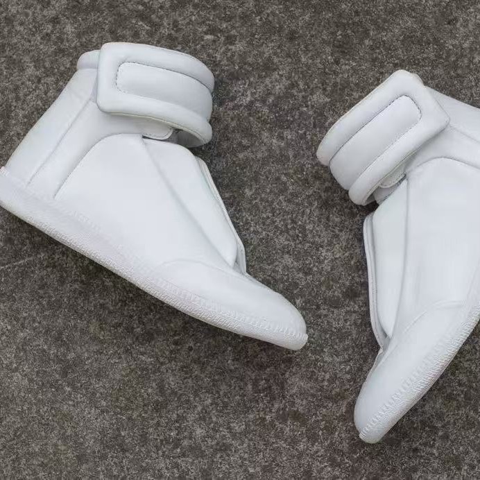 In-Stock Martin Boots Classic Versatile Genuine Leather Men's Shoes Youth Flat Casual Sports Retro European and American New Style German Training Shoes