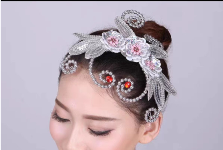 Dance headdress performance headdress Yangko square ethnic classical dance stage performance headdress flower accessories Latin modern female