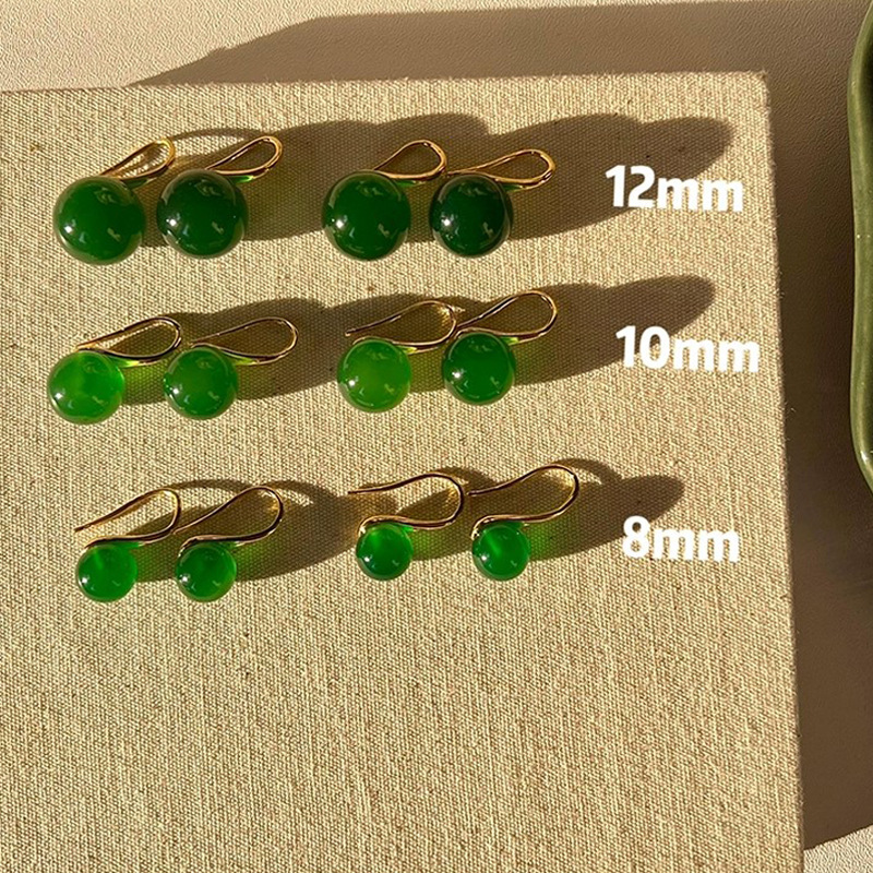 high quality round natural green chalcedony ear hook Joker classic green chalcedony earrings factory wholesale fashion new
