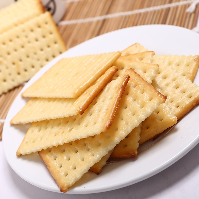 Hemisphere milk salt flavor soda biscuit Sesame Huaishan flavor fermented comb cake breakfast snack snack wholesale 460g