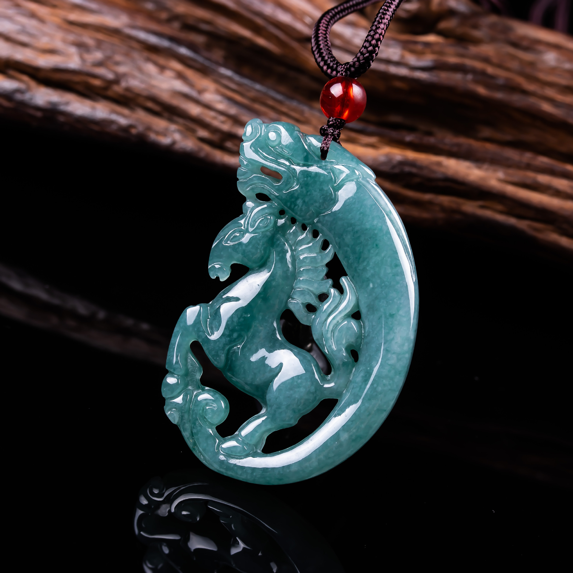 Natural Jade A-Grade Jade Pendant Horse Brand Pendant Ice Jade Men's and Women's Pendant Jewelry Jade Jade Pendant Wholesale