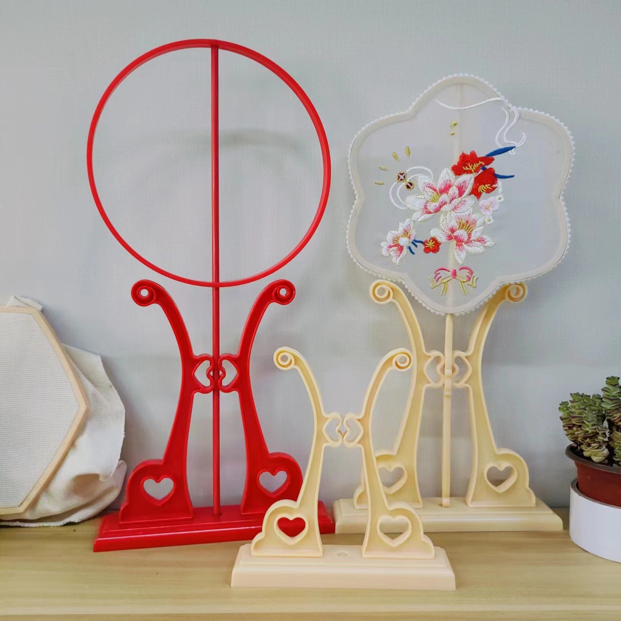 Оптовые подставки для вееров, основания для вееров, поддержка креплений, держатели для дворцовых вееров, подставки для свадебных вееров, смоляные реквизиты, имитация бамбука