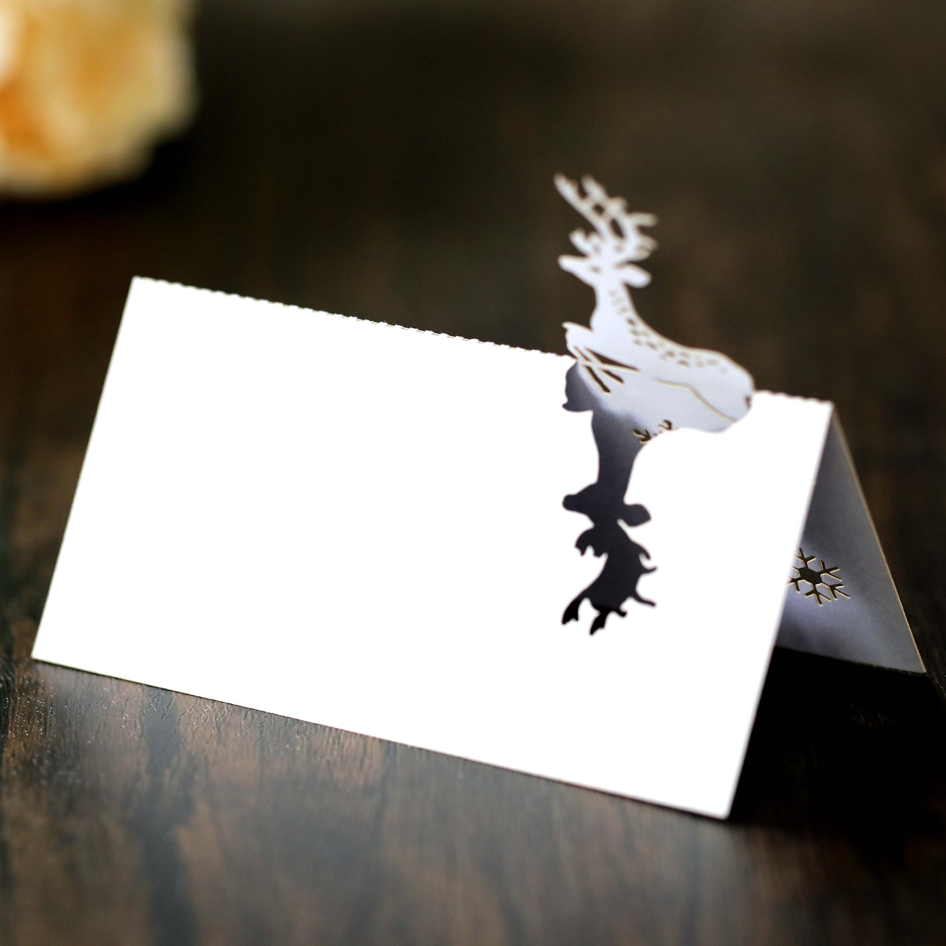 Amazon laser hollow-out beautiful deer Christmas white snowflake seat card holiday name table position card in stock