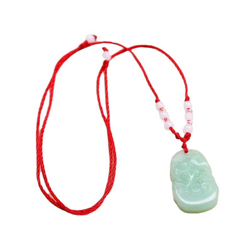 12 Zodiac Emerald Green Pendant This Year Transporting Red Rope Necklace Guarding Pendant for Men and Women 12 Zodiac Pendant