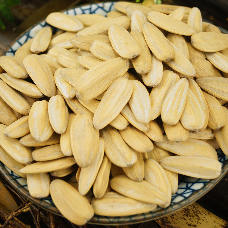 genuine goods golden pigeon melon seeds multi-flavor sunflower seeds 260g160g Shaanxi specialty five nuts fried office snacks