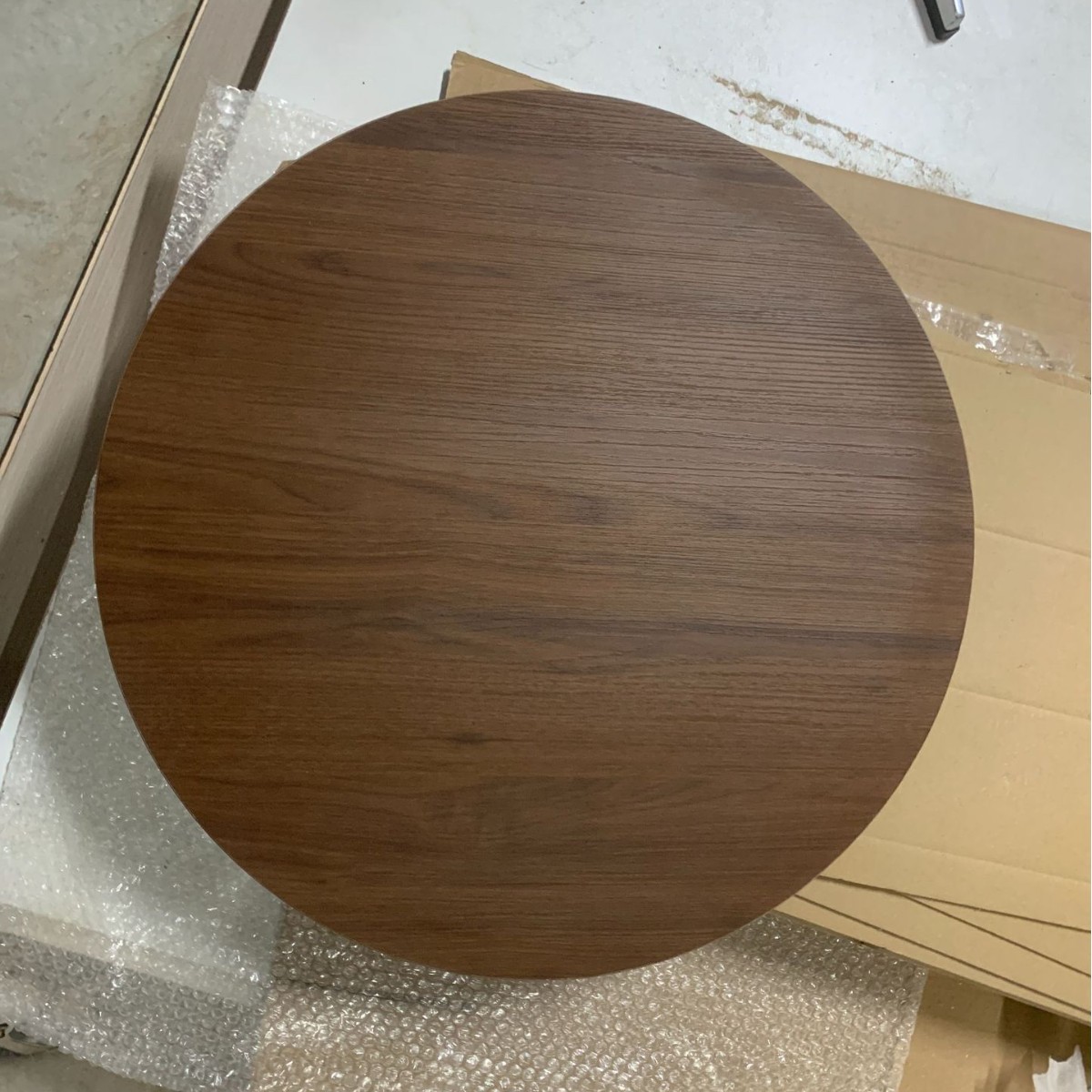 Walnut-Colored Dining Table, Cafe, Bakery, Dessert Shop, Solid Wood Commercial Round Table, Modern American Retro Light Luxury Table, Milk Tea Table