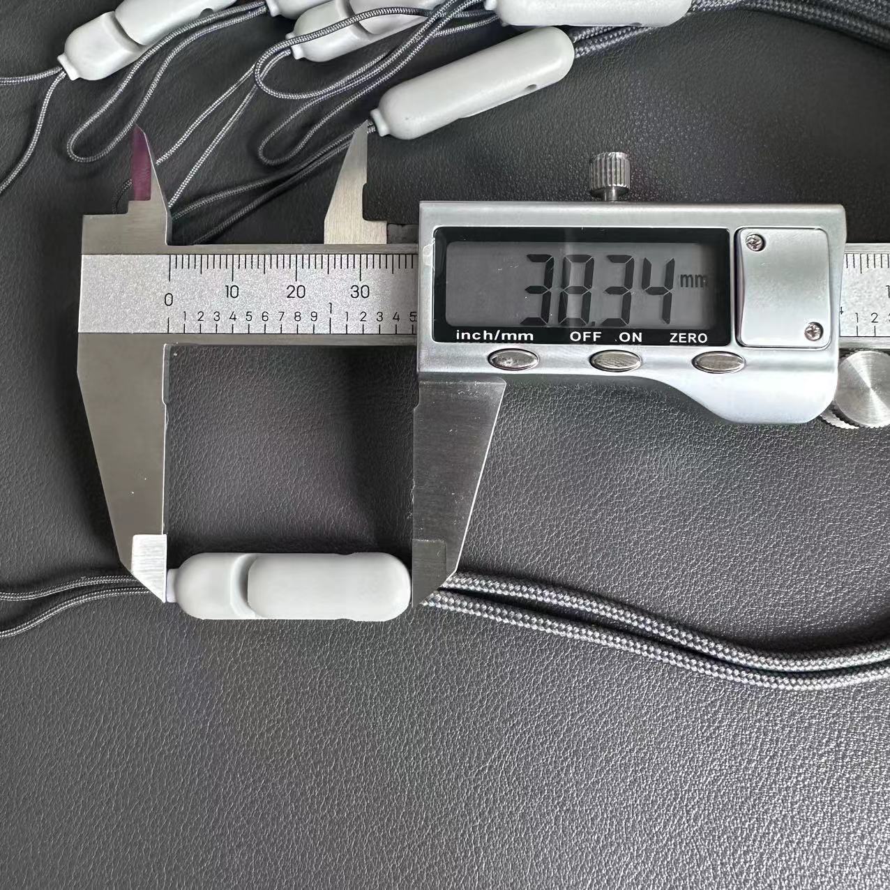 High Quality Integrated Tpu Headphone Lanyard Bluetooth Headphone Rope Digital Accessories Pendant