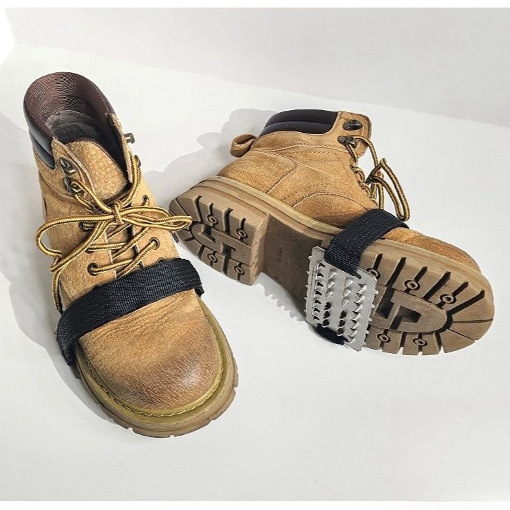 Thickened Anti-Slip Shoe Cover Large 26-Tooth Ice Claw Reinforced Outdoor Mountain Climbing and Snow Anti-Slip Integrated Ice Claw Upper
