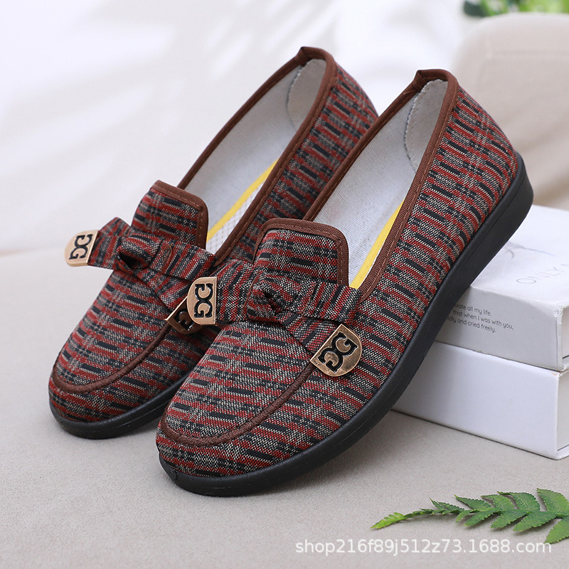 Beijing Cloth Shoes Flats Spring & Fall Casual Shallow Mouth Mom Shoes Soft Sole Women's Slip-On Shoes for Middle-Aged and Elderly Women