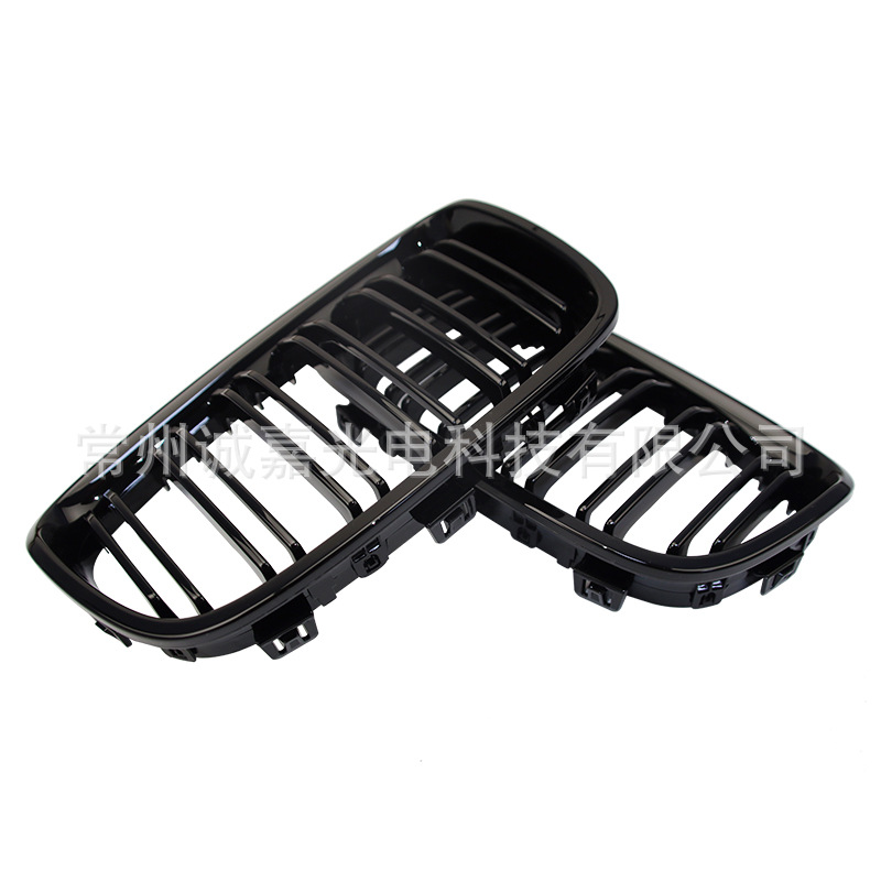 Suitable for BMW BMW 1 Series F20 F21 grille 11-14 years F20 BMW bright black double line grille