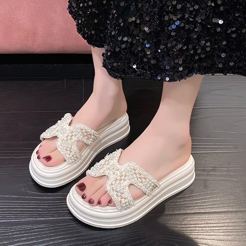 High-Bottom Sandals for Women in Summer, Thick-Soled Outer Wear, Wide Fat Feet, Pregnant Women with Skirts, Seaside Beach Sandals