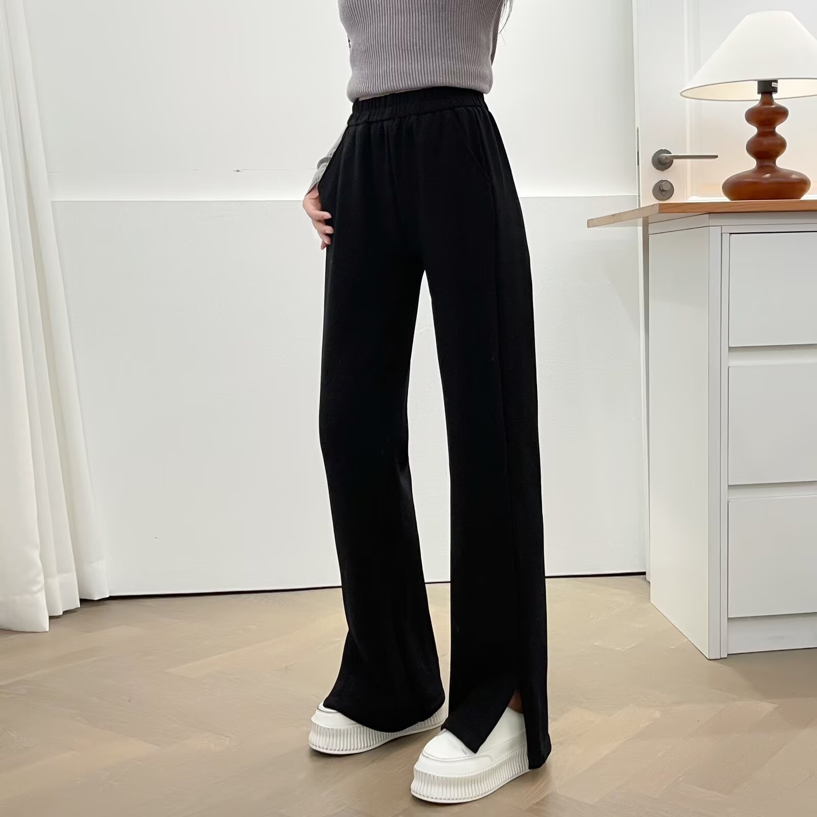 Plus-Size Autumn and Winter New Simple and Elegant Slimming Fleece Split Straight Pants 100kg Casual Pants for Plus-Size Women 8896