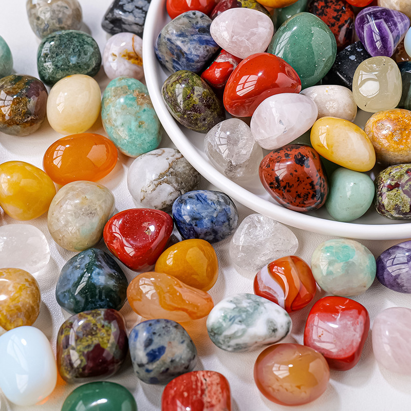 Cross-border Europe and the United States natural stone crystal agate amethyst powder Crystal colorful stone Jade irregular scenic area explosions