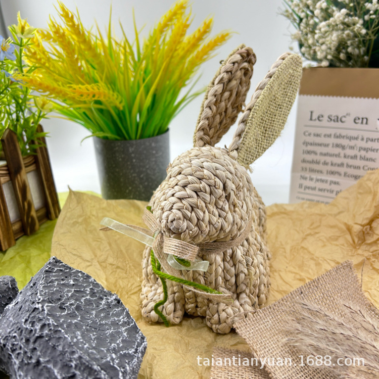 Straw White Tail Rabbit Ornaments Handicrafts Feather Live Doll Doll Wholesale Rabbit