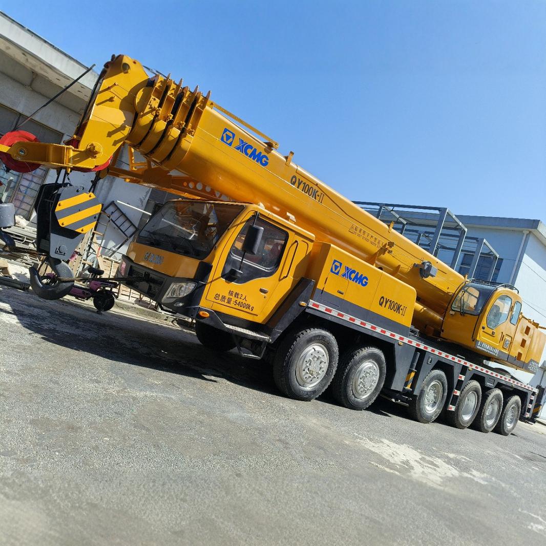 Прямые продажи на внешнем рынке, б/У грузовой кран Xcmg на 100 тонн