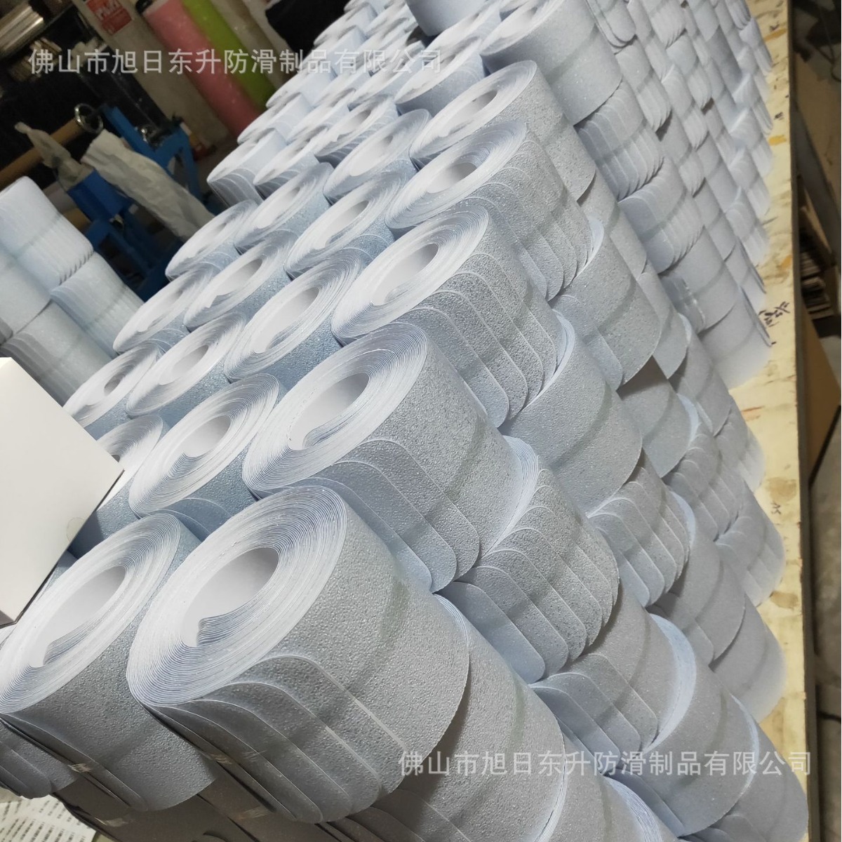 Anti-slip stickers 4*24 inch stair step anti-slip tape 101mm * 610mm rubber PEVA anti-slip tape
