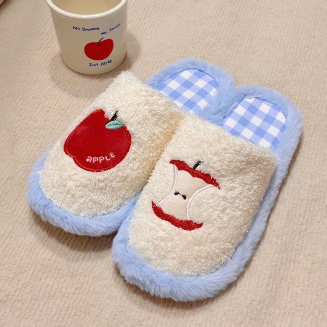 2025 New Dopamine Red Apple Toe-Toe Cotton Slippers Women's Home Non-Slip Soft Sole Lightweight Cotton Shoes
