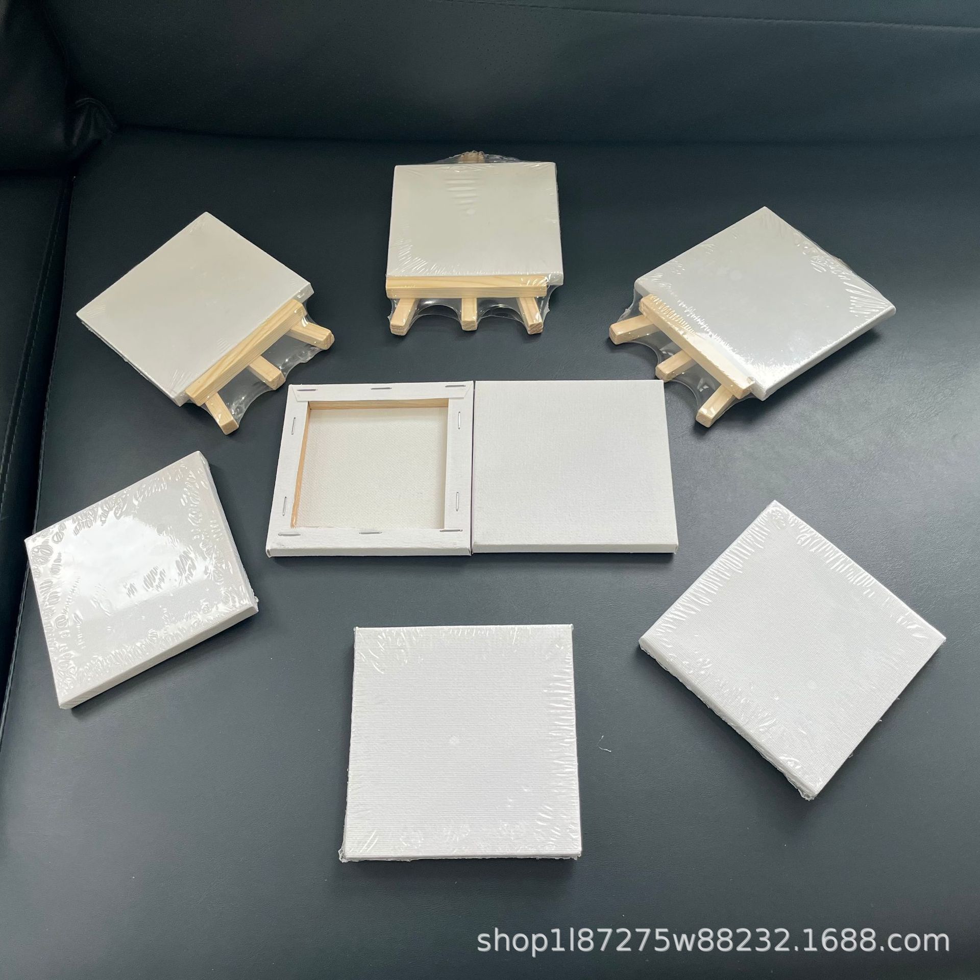 Mini oil painting frame 10*10 small drawing board easel suit children's acrylic painting blank hand-painted factory direct sales