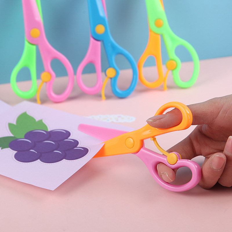 Children's plastic scissors primary school stationery spring safety scissors kindergarten diy paper-cut art scissors wholesale