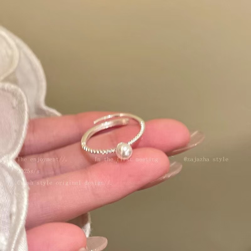 Кольцо с бантом и жемчужными бусинами для женщин в европейском и американском стиле, декоративное кольцо на указательный палец, легкая роскошь, высококачественное кольцо для наслаивания