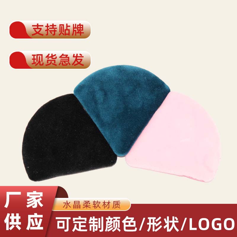 Треугольная короткая бархатная пуховка для рассыпчатой пудры, супер мягкая губка для макияжа