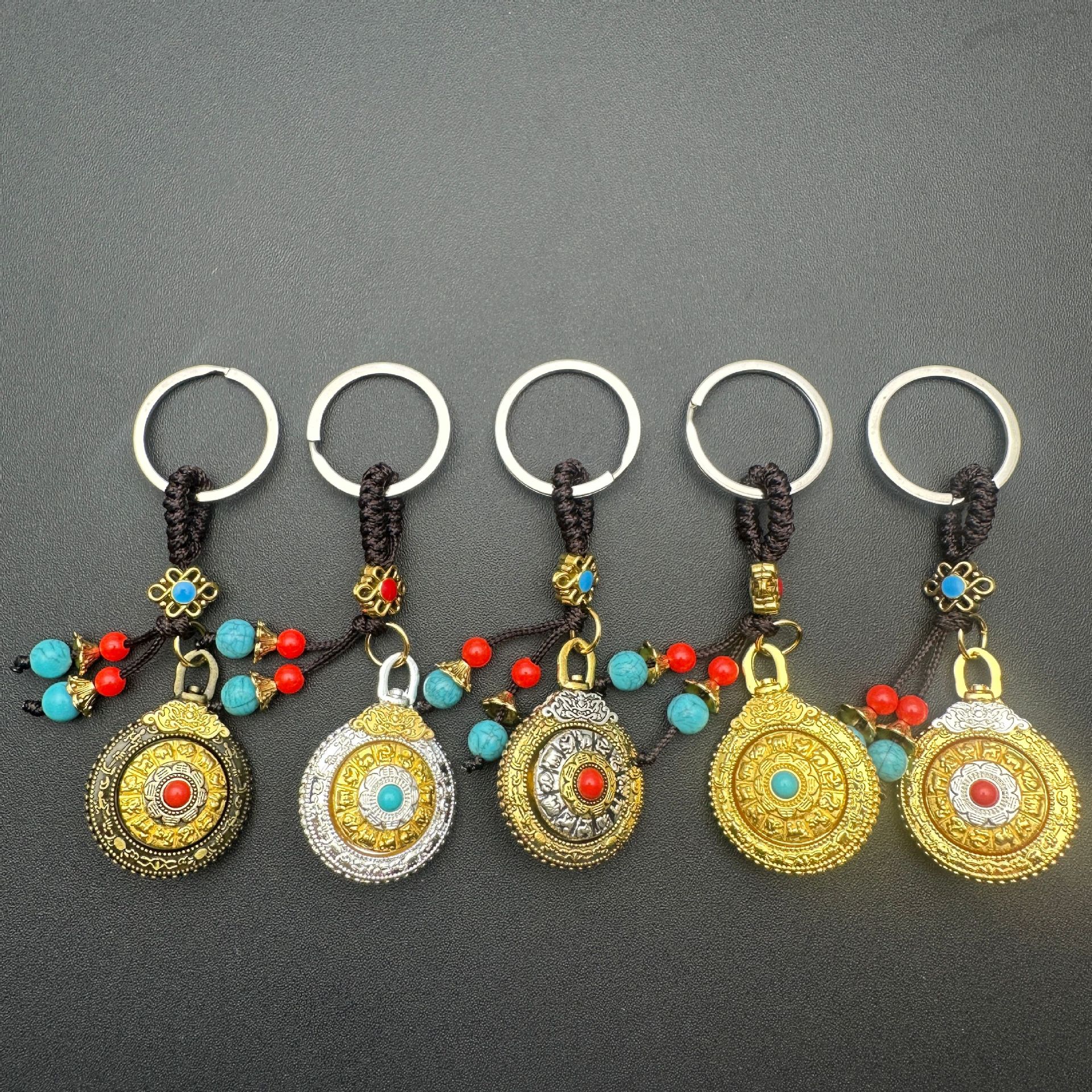 Double-Sided Rotating Nine-Compartment Bagua Pendant, Twelve Zodiac Waist Tag, Bag Charm, Keychain, Necklace, Rotatable